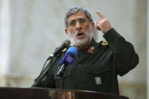 Top Iranian commander visited Iraq to discuss disarmament plan: Source