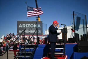 Trump suggests those who leak government information should ‘be shot’