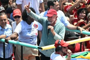 Brazil’s Lula, Bolsonaro draw thousands to election-eve rallies