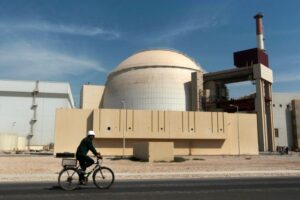 Iran lawmakers call for withdrawal from NPT: Will we have war or peace?