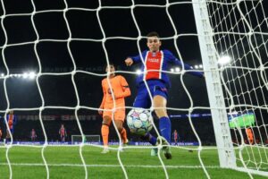 PSG score late to sink Barcelona 4-2 in Champions League blockbuster